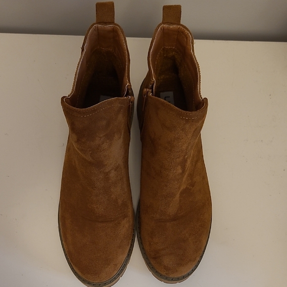 Brown Ankle Boots for Women - Picture 9 of 10